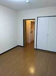 ベルファースト 2階1Kのリビング/ダイニング