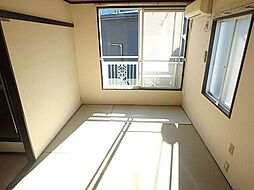 フラットI 2階1Kのリビング/ダイニング