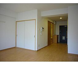 サンロワール和泉砂川 407 4階1Kのリビング/ダイニング