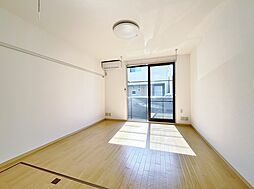 ルージュハイム 203 2階1Kのリビング/ダイニング