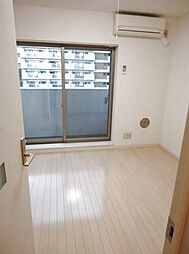 ドルチェ東京光が丘 3階1Kのリビング/ダイニング