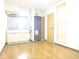 丸武コーポ 2階1DKのリビング/ダイニング