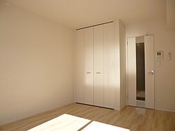 Ｃｏｍｆｏｒｔ北綾瀬 2階1Kのリビング/ダイニング