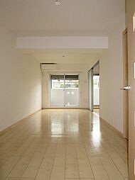 シャン・ド・フルールIII 1階1LDKのリビング/ダイニング