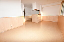 エストコリーヌI番館 2階1LDKのリビング/ダイニング