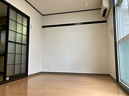 新井ハイツ 1階1Kのリビング/ダイニング