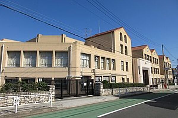 画像26:神戸市立西須磨小学校 878m
