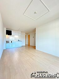 アーベンロートＢ 1階1LDKのリビング/ダイニング