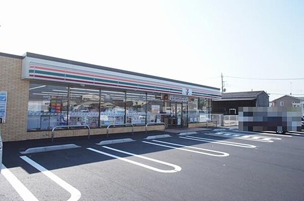 画像7:セブンイレブン小山横倉新田店まで徒歩7分（520ｍ）