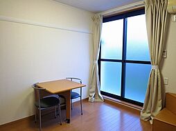 レオパレスＣｏｍｆｏｒｔ 2階1Kのリビング/ダイニング
