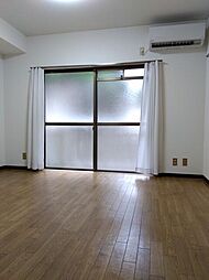 リバーサイド葉山 2階ワンルームのリビング/ダイニング