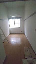 ドエル馬絹B 213 1階ワンルームのリビング/ダイニング