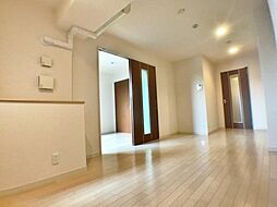 WELLBEAR新神戸 601 6階1LDKのリビング/ダイニング