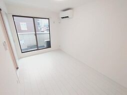 クロレ南流山VI 3階1DKのリビング/ダイニング