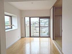 JR横須賀線 東戸塚駅 徒歩19分の賃貸マンション 4階4DKのリビング/ダイニング