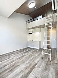 ネオガレ初芝 2階ワンルームのリビング/ダイニング