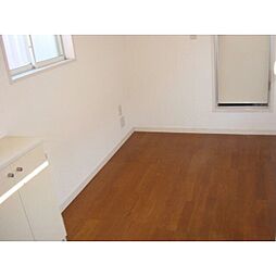 シャムロック 202 2階ワンルームのリビング/ダイニング