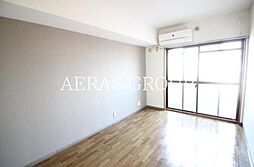 メゾン・ド・エコルス 5階ワンルームのリビング/ダイニング