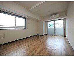 ジェノヴィア浅草駅前スカイガーデン 7階1LDKのリビング/ダイニング