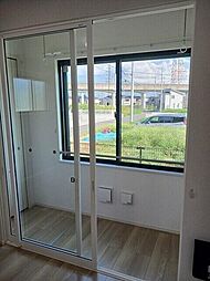 シュラインサイド 1階1Kのリビング/ダイニング