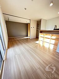 ロイヤルハイツII 3階2LDKのリビング/ダイニング