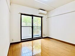 メゾンベール南麻布 1階ワンルームのリビング/ダイニング