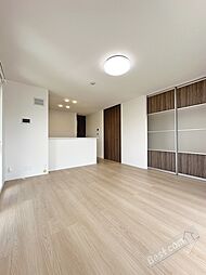 クレマチス 1階2LDKのリビング/ダイニング