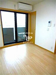 東急多摩川線 武蔵新田駅 徒歩8分の賃貸マンション 1階1Kのリビング/ダイニング