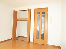 プレデガール百合ヶ丘5 1階1Kのリビング/ダイニング