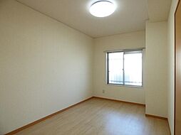 南台ハイツ 1階2LDKのリビング/ダイニング