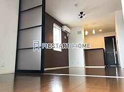 J’s Garden 3階2LDKのリビング/ダイニング