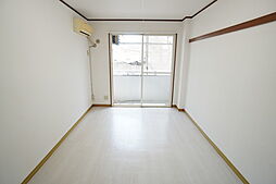 シャトーロマネ 304 3階1Kのリビング/ダイニング