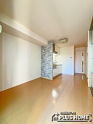 イソラ フェリジェII 1階2DKのリビング/ダイニング