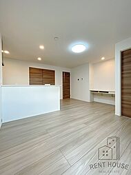 アーバンクロス 1階2LDKのリビング/ダイニング