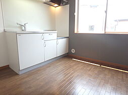 アムール 201 2階1Kのリビング/ダイニング