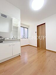 Platanus Court 1階ワンルームのリビング/ダイニング