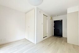 麻布フラット 3階ワンルームのリビング/ダイニング