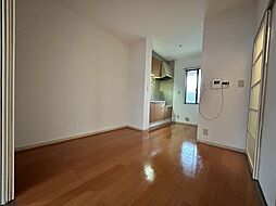 イツキハウス 103 1階2DKのリビング/ダイニング