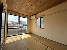 多摩都市モノレール 程久保駅 徒歩4分の賃貸アパート 2階2DKのリビング/ダイニング