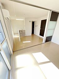 グレイスコート浜寺 2階1LDKのリビング/ダイニング