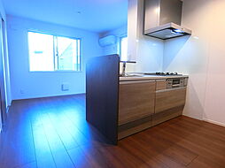 ペイナタルChikai 1階1LDKのリビング/ダイニング