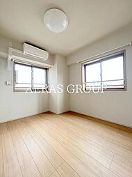 ALTERNA日暮里 10階2LDKのリビング/ダイニング