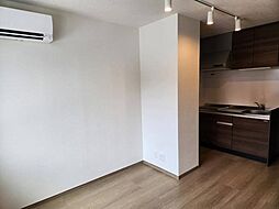 ｋａｇ．Ｒ（カグアール）　九産大前 202 1階2Kのリビング/ダイニング