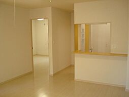 トゥ ヴェール 1階1LDKのリビング/ダイニング