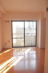 ボナール南行徳 307 3階1Kのリビング/ダイニング