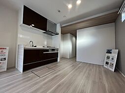 セレスティア栗原 1階2LDKのリビング/ダイニング