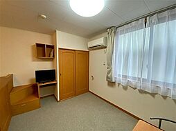 レオパレスA&K坂下 3階1Kのリビング/ダイニング