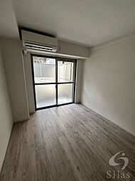 フラッティ衣笠 2階1Kのリビング/ダイニング