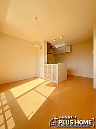 ミル・クレール 2階2DKのリビング/ダイニング