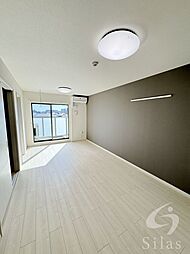 JR東海道・山陽本線 大久保駅 徒歩16分の賃貸アパート 2階2LDKのリビング/ダイニング